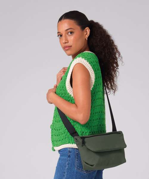 Minimal lifestyle mini messenger