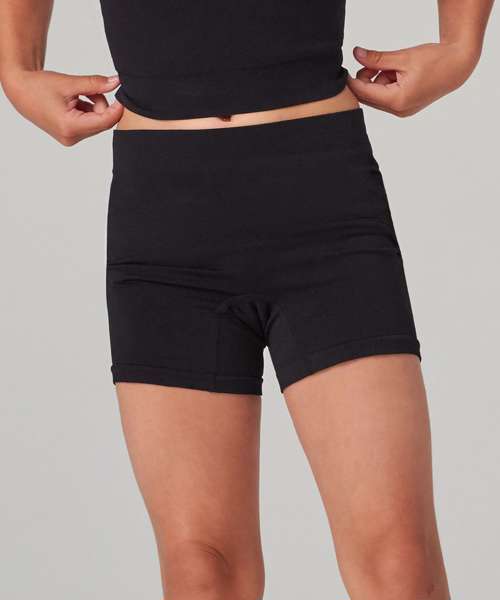 Kids seamless shorts